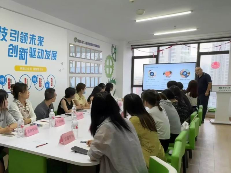 640_wx_fmt=jpeg&from=appmsg&tp=webp&wxfrom=5&wx_lazy=1